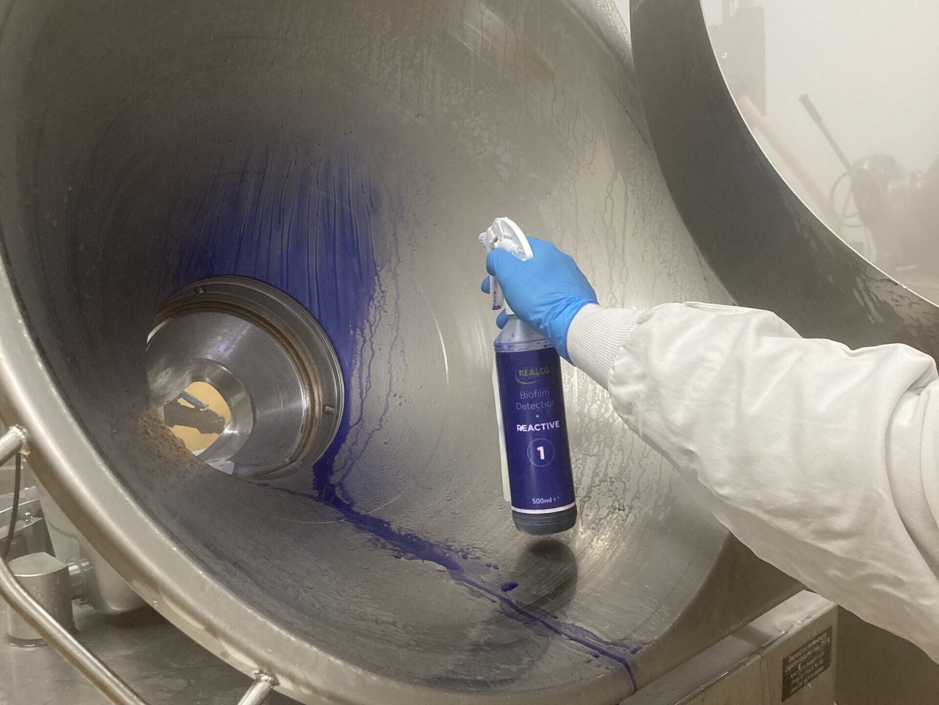 Nordic-BioClean-Solutions-Om-os-biofilm